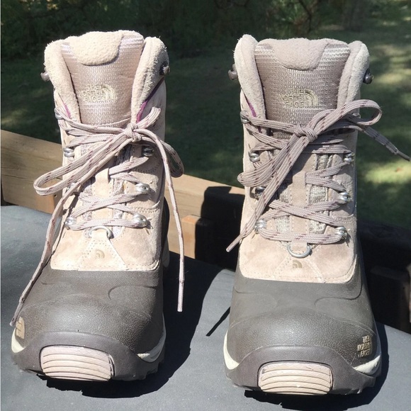 The North Face Women’s Primaloft  Outdoor Hiking Boots Sz 8.5 - Picture 3 of 6